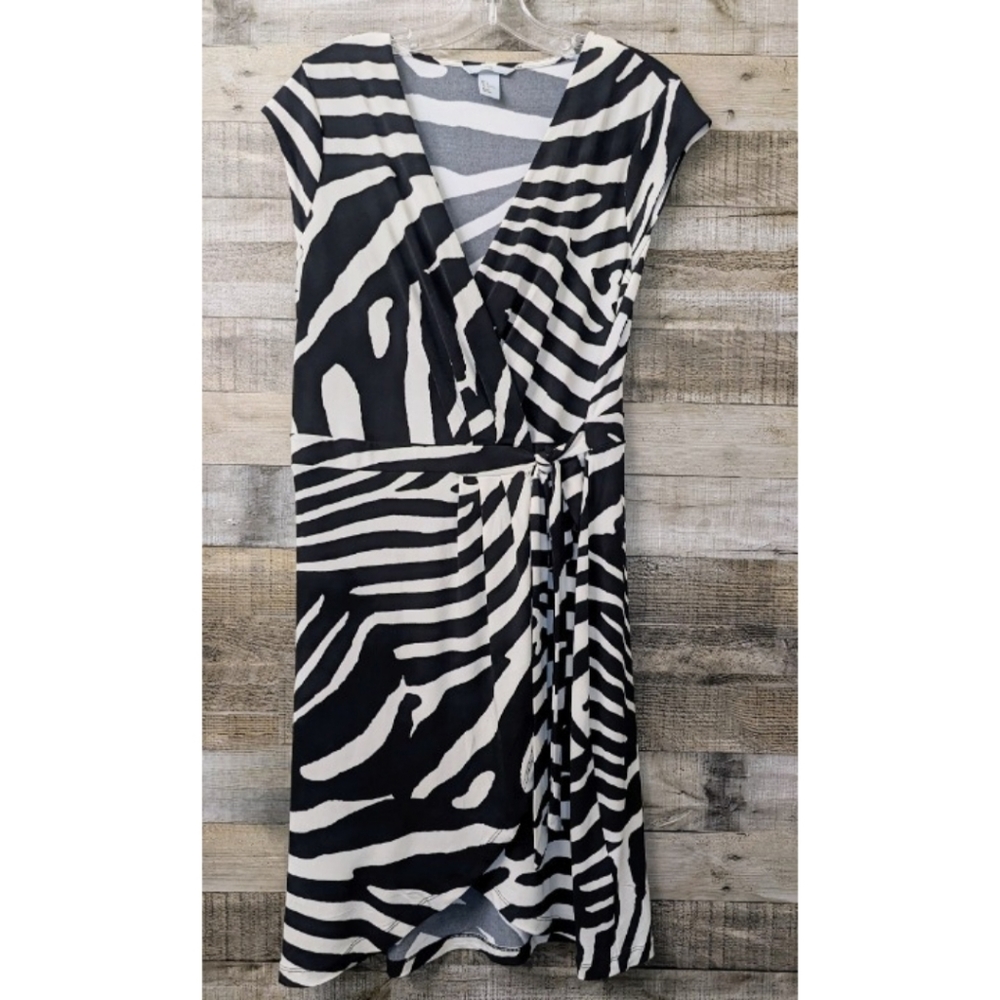 H&M Striped Wrap Dress Sz M Black White Cream Zebra Comfortable Stretch D7